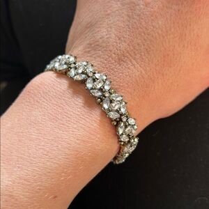 NWT Boutique Rhinestone Stretch Costume Jewelry